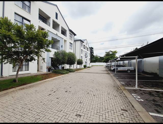 1 BEDROOM APARTMENT FOR SALE IN PETERVALE